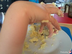 Touching - Sensory Processing Disorder (Tactile Sense)